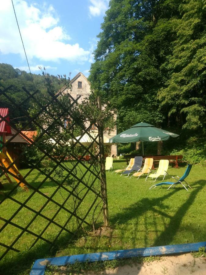 Gospoda W Starym Mlynie Jugowice Esterno foto